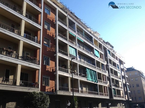 appartamento in vendita a Torino in zona Santa Rita