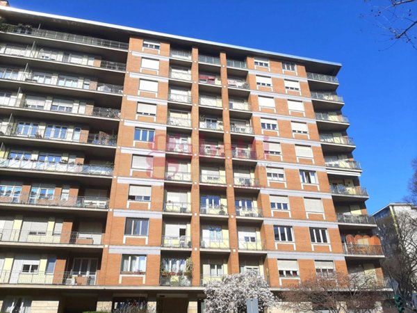 appartamento in vendita a Torino in zona Pozzo Strada