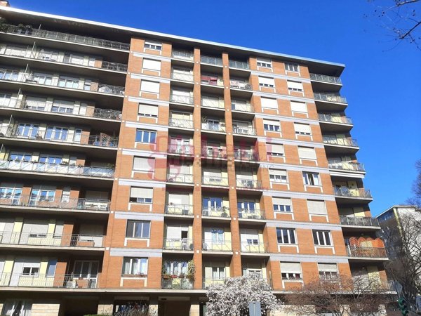 appartamento in vendita a Torino in zona Pozzo Strada