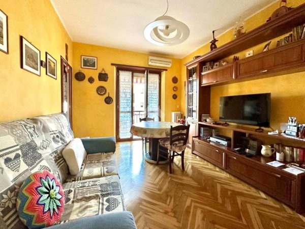 appartamento in vendita a Torino in zona Campidoglio