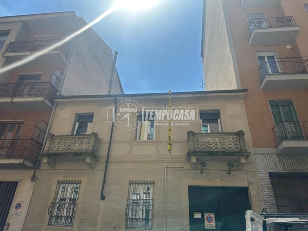 casa indipendente in vendita a Torino in zona Rebaudengo