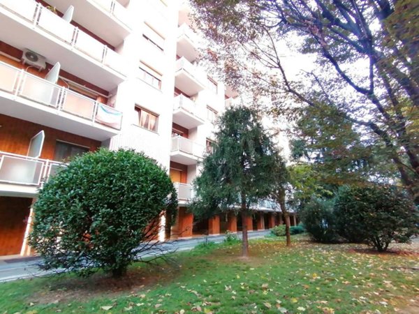 appartamento in vendita a Torino in zona Mirafiori Nord