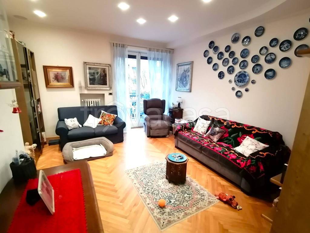 appartamento in vendita a Torino in zona Santa Rita