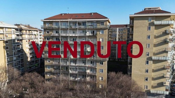 appartamento in vendita a Torino in zona Campidoglio