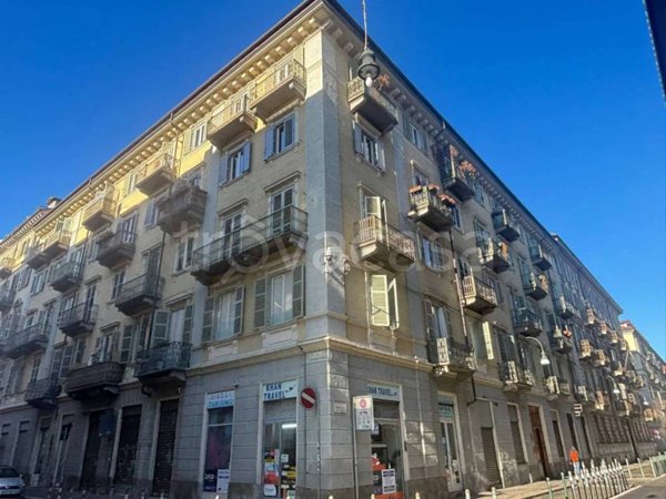 appartamento in vendita a Torino in zona San Salvario