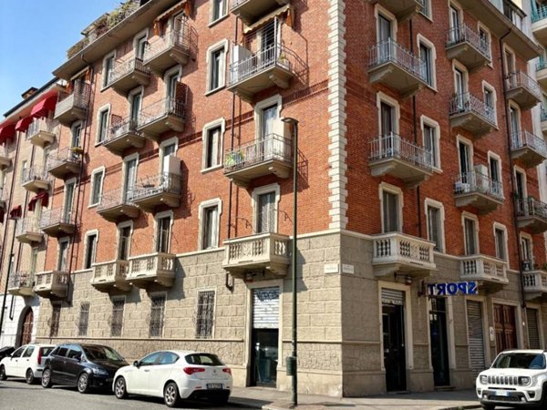 appartamento in vendita a Torino in zona Borgo San Paolo