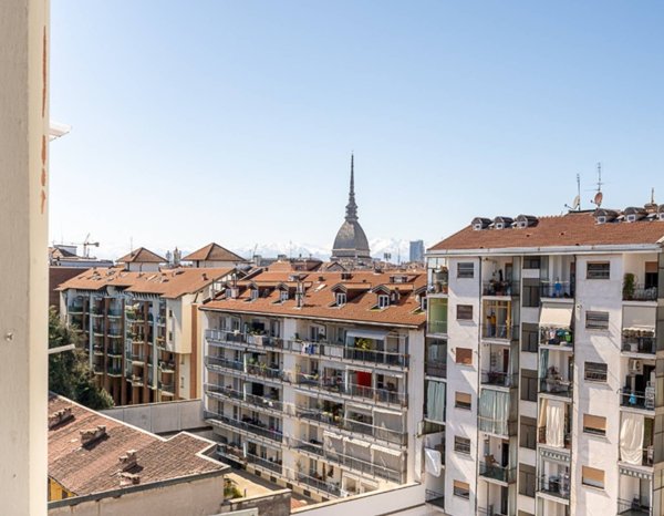 appartamento in vendita a Torino in zona Vanchiglia
