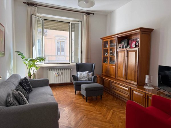 appartamento in vendita a Torino in zona Cit Turin