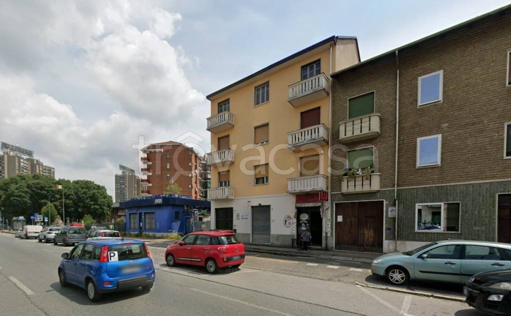 appartamento in vendita a Torino in zona Falchera