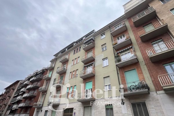 appartamento in vendita a Torino in zona Parella