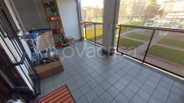 appartamento in vendita a Torino in zona Mirafiori Nord