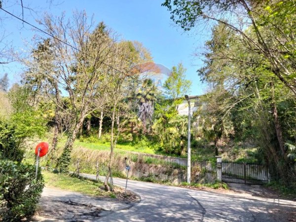 casa indipendente in vendita a Torino in zona Madonna del Pilone