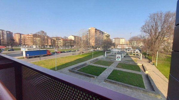 appartamento in vendita a Torino in zona Mirafiori Nord