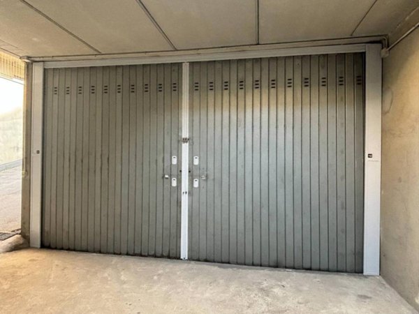 locale di sgombero in vendita a Torino in zona Pozzo Strada
