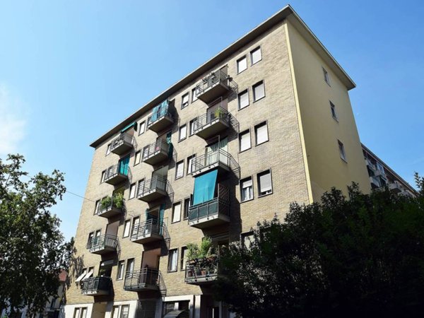 appartamento in vendita a Torino in zona San Salvario