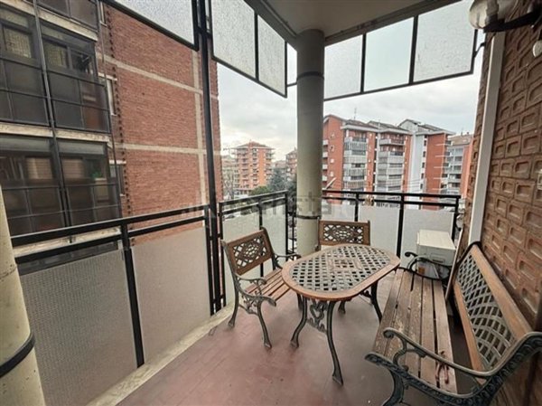 appartamento in vendita a Torino in zona Mirafiori Nord