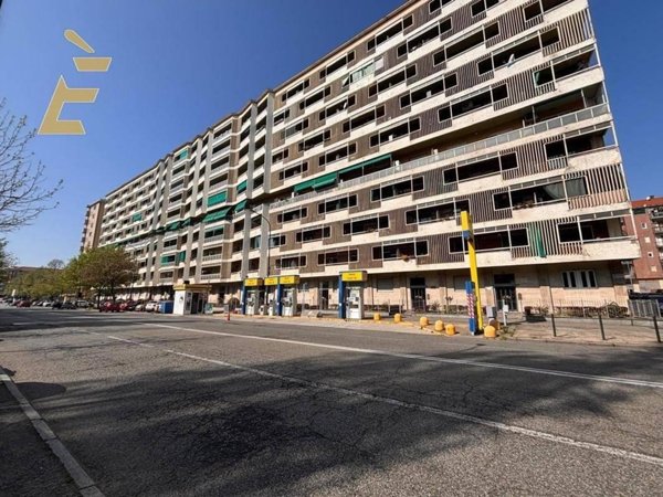 appartamento in vendita a Torino in zona Millefonti