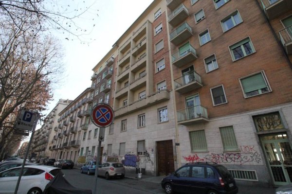 appartamento in vendita a Torino in zona Campidoglio