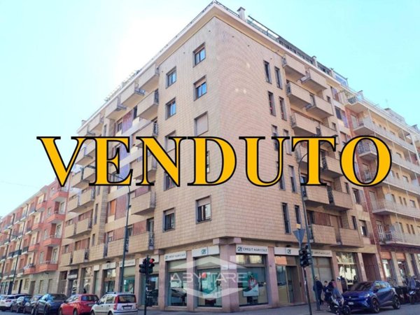 appartamento in vendita a Torino in zona Santa Rita