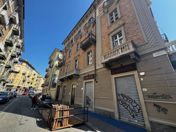 monolocale in vendita a Torino in zona Cenisia