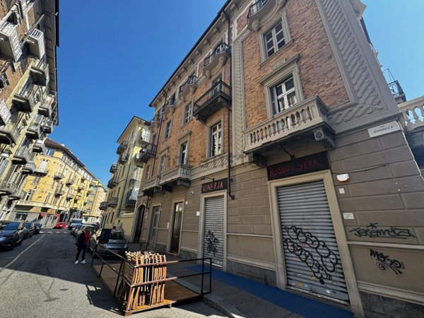 monolocale in vendita a Torino in zona Cenisia