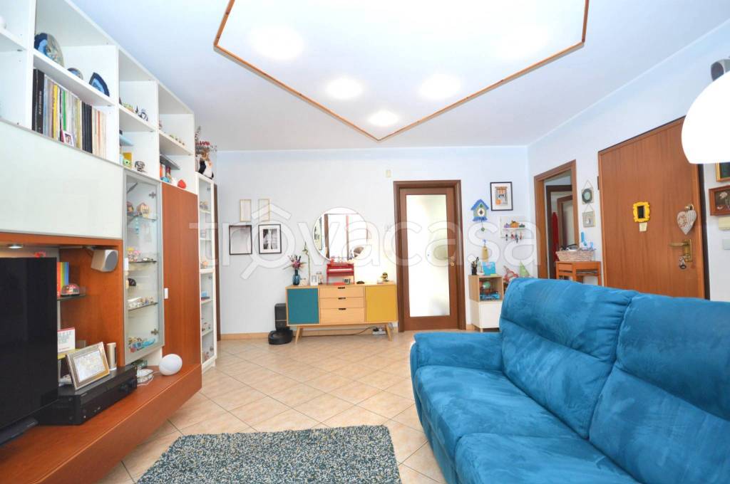 appartamento in vendita a Torino in zona Santa Rita