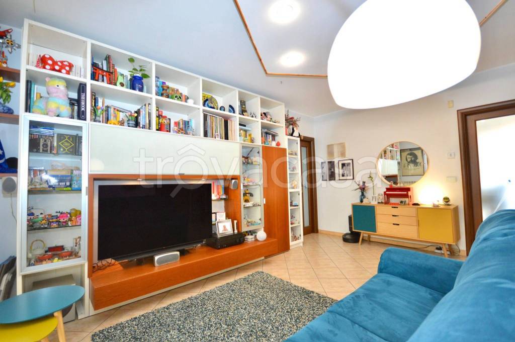 appartamento in vendita a Torino in zona Santa Rita
