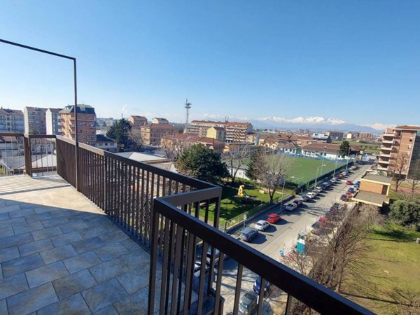 appartamento in vendita a Torino in zona Pozzo Strada
