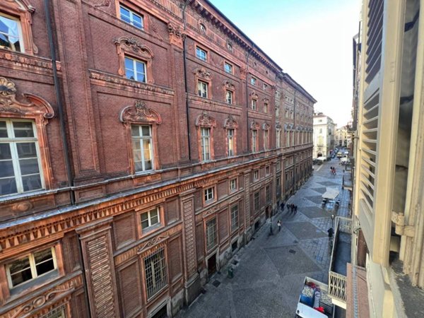 appartamento in vendita a Torino in zona Centro Storico