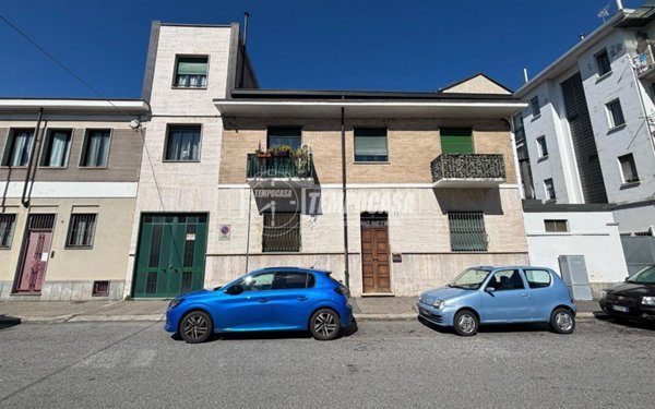 appartamento in vendita a Torino in zona Lucento