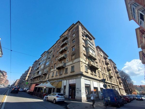 appartamento in vendita a Torino in zona Aurora