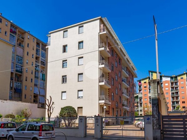 appartamento in vendita a Torino in zona Pozzo Strada