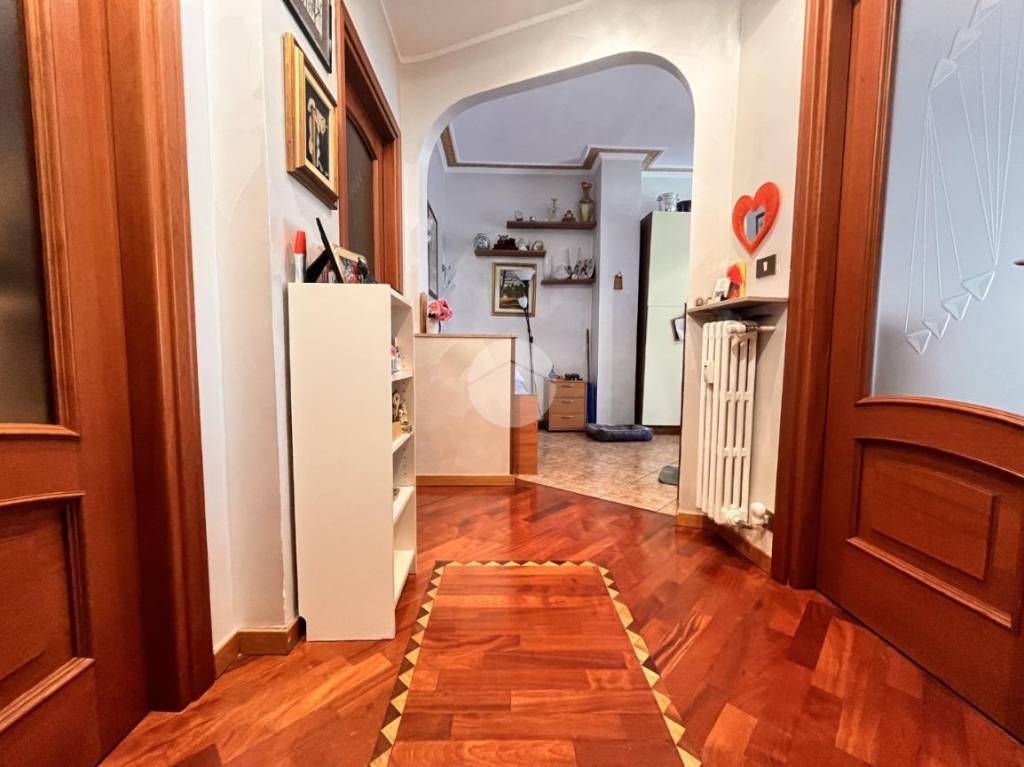 appartamento in vendita a Torino in zona Borgata Vittoria