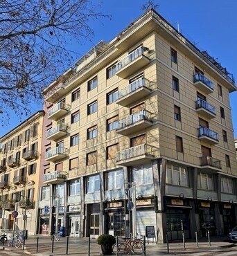 appartamento in vendita a Torino in zona Cit Turin