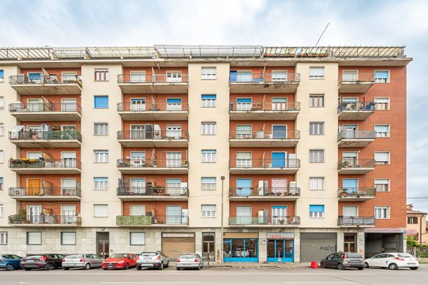 appartamento in vendita a Torino in zona Pozzo Strada