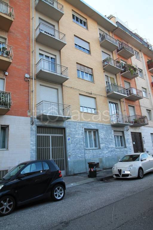appartamento in vendita a Torino in zona Santa Rita