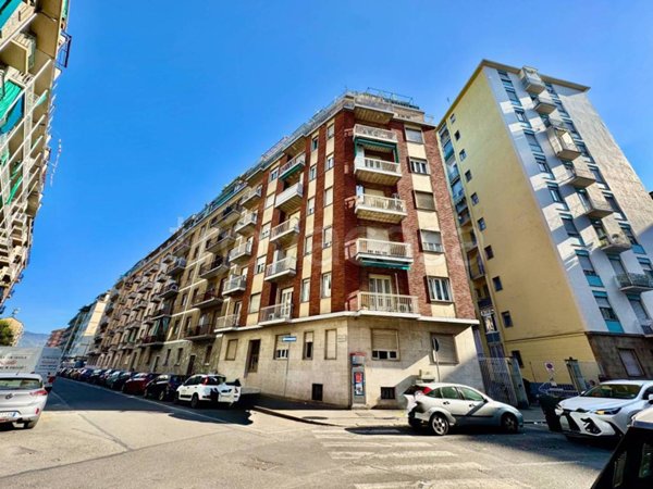 appartamento in vendita a Torino in zona Borgo San Paolo