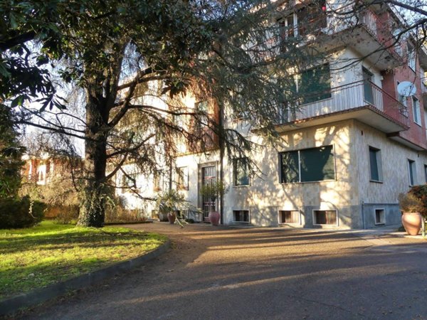 appartamento in vendita a Torino in zona Rosa