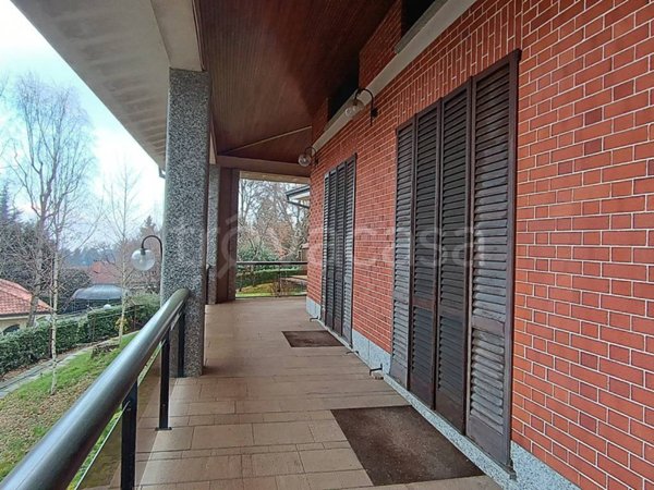 casa indipendente in vendita a Torino in zona Val Salice