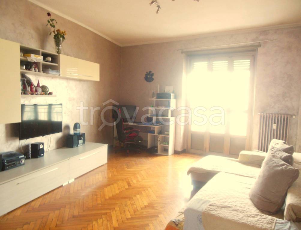 appartamento in vendita a Torino in zona Parella