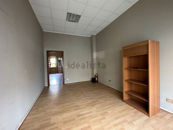 locale commerciale in vendita a Torino