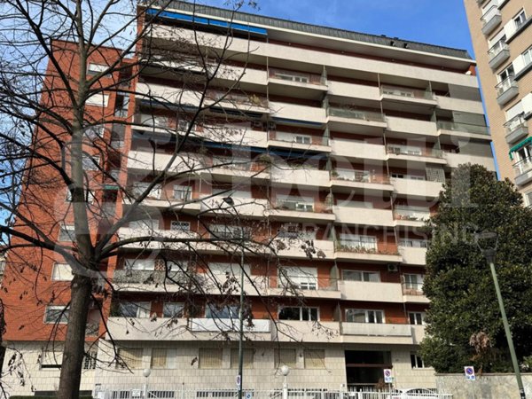 appartamento in vendita a Torino in zona Millefonti