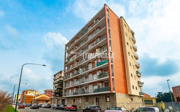 appartamento in vendita a Torino in zona Lucento
