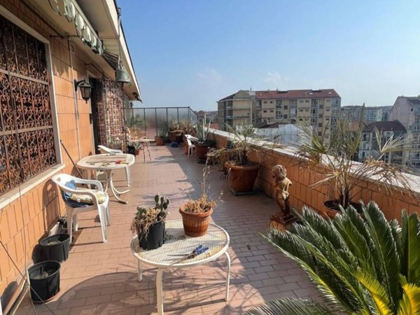 appartamento in vendita a Torino in zona Borgo San Paolo