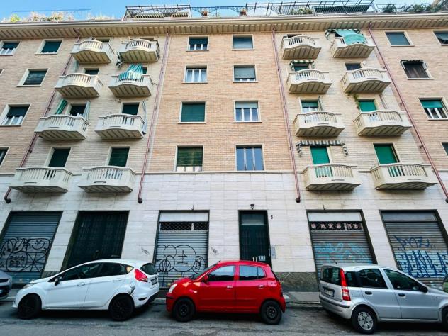 appartamento in vendita a Torino in zona Aurora