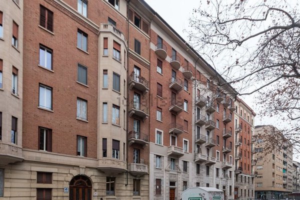 appartamento in vendita a Torino in zona Crocetta