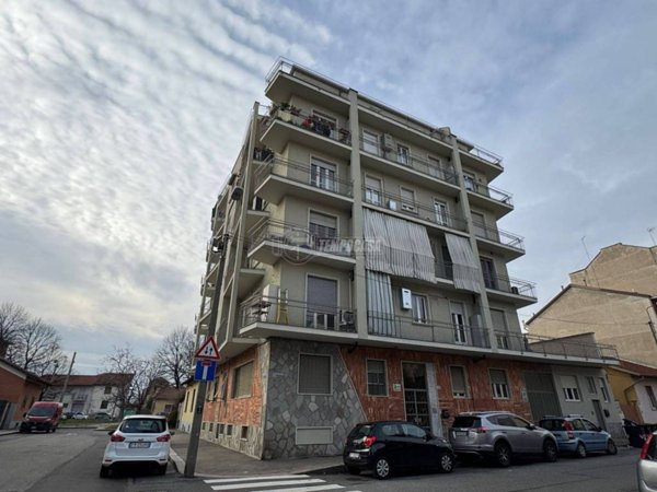 appartamento in vendita a Torino in zona Pozzo Strada