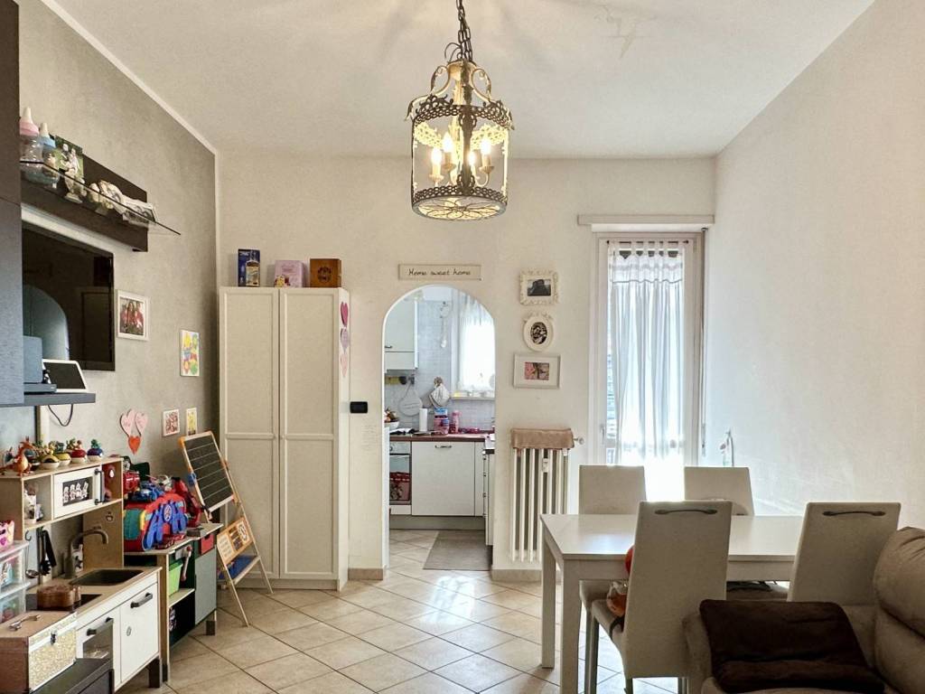 appartamento in vendita a Torino in zona Santa Rita