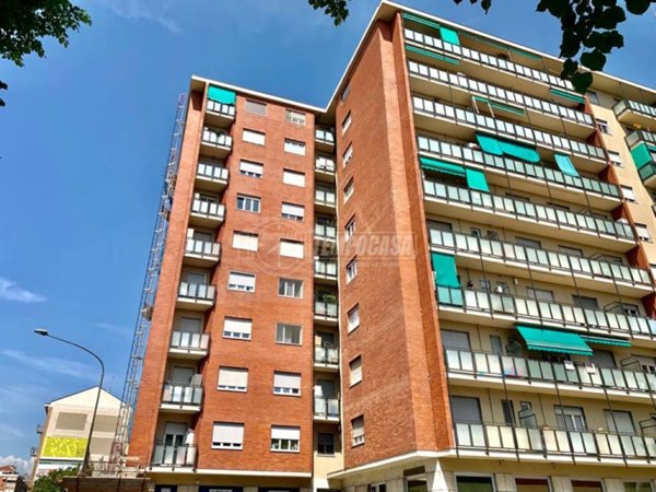 appartamento in vendita a Torino in zona Lucento