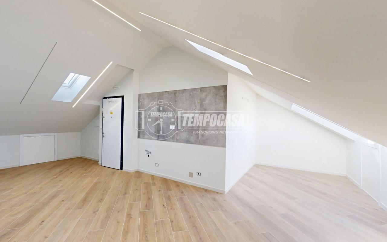 appartamento in vendita a Torino in zona Santa Rita